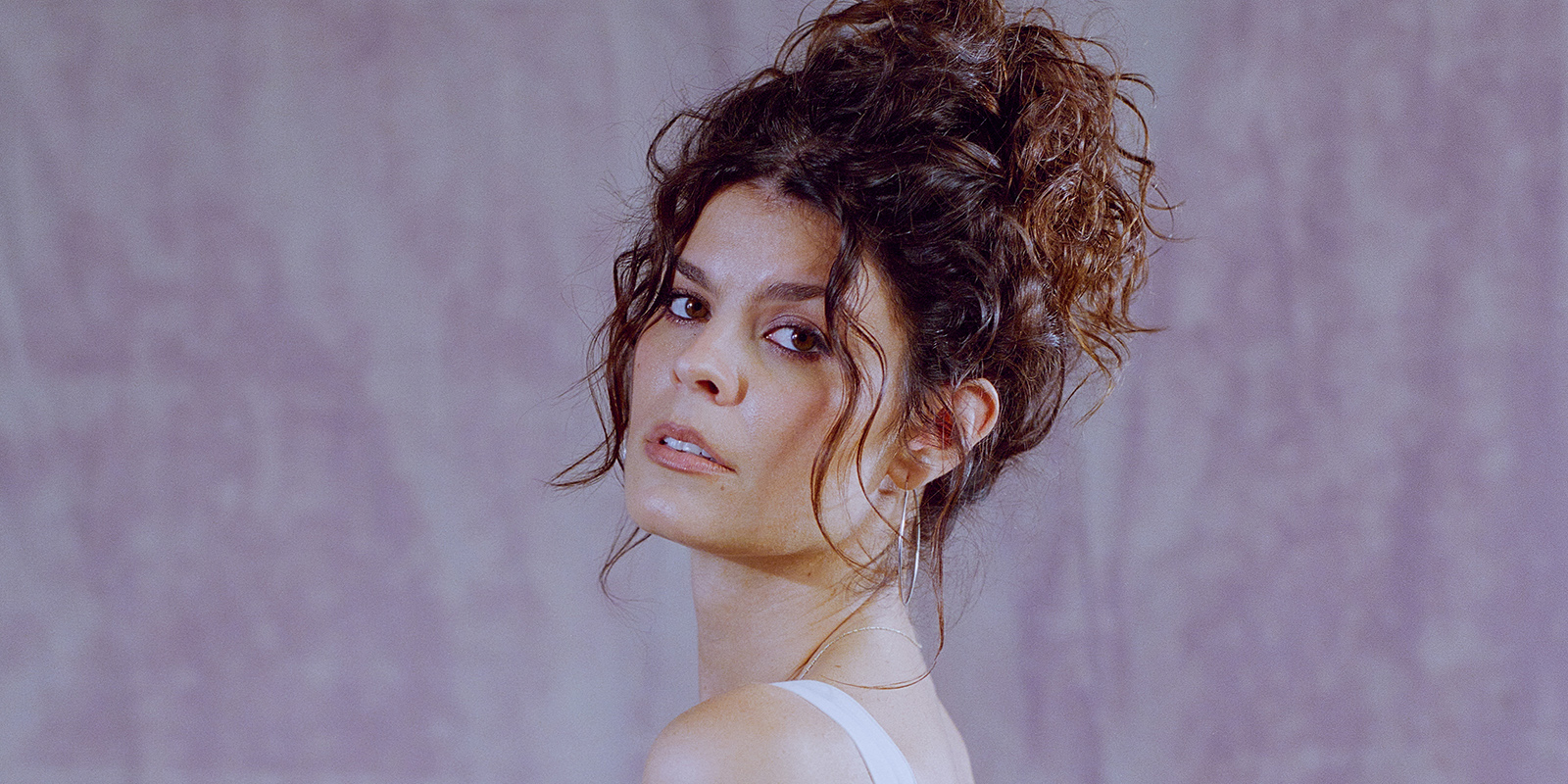 GABRIELLE CAVASSA SIGNS WITH BLUE NOTE RECORDS - Blue Note Records